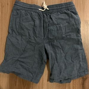 H&M Logg shorts size Medium